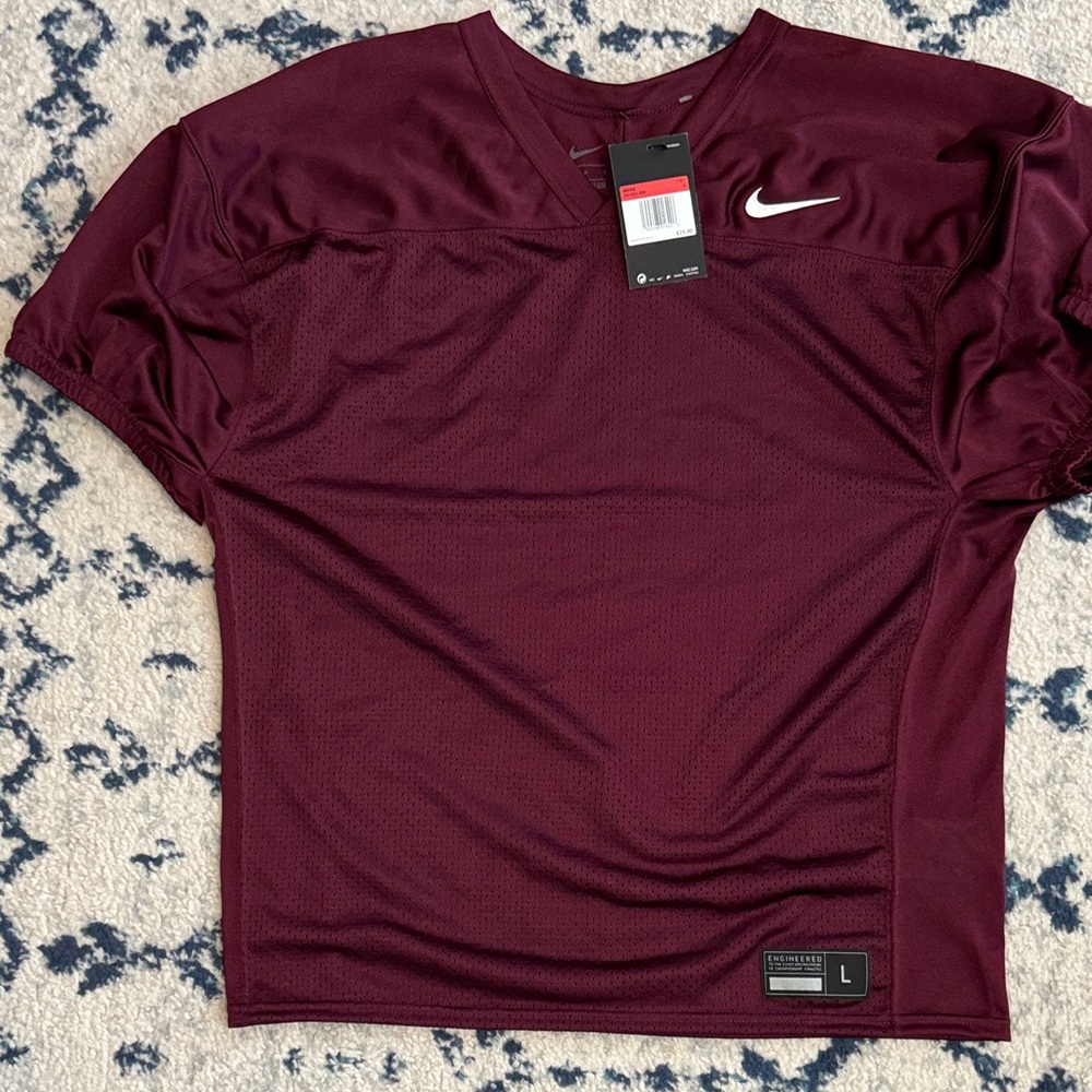 Nike Men's Performance mesh NWT football jersey  Size L